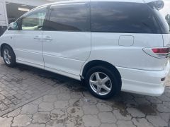 Фото авто Toyota Estima