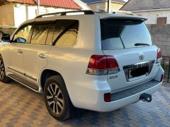 Фото авто Toyota Land Cruiser