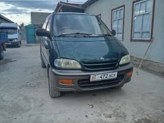 Фото авто Nissan Serena