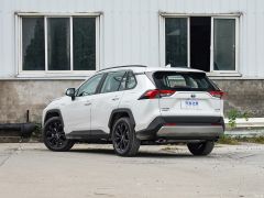 Фото авто Toyota RAV4