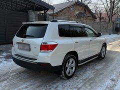 Сүрөт унаа Toyota Highlander