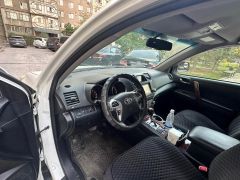 Сүрөт унаа Toyota Highlander