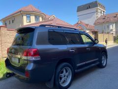 Photo of the vehicle Toyota Land Cruiser