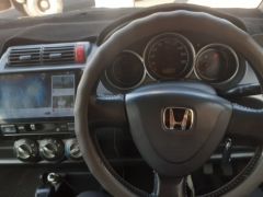 Фото авто Honda Fit