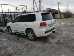 Photo of the vehicle Toyota Land Cruiser