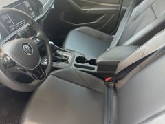 Сүрөт унаа Volkswagen Jetta