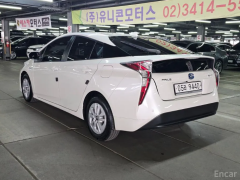 Photo of the vehicle Toyota Prius