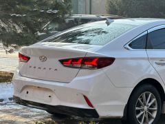 Photo of the vehicle Hyundai Sonata