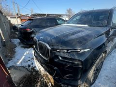 Photo of the vehicle BMW X7