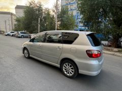 Фото авто Toyota Ipsum