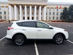 Сүрөт унаа Toyota RAV4