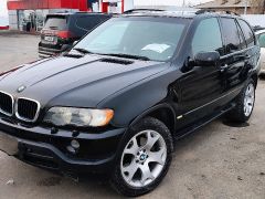 Photo of the vehicle BMW X5