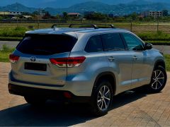 Сүрөт унаа Toyota Highlander