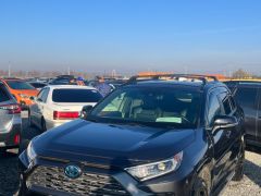 Сүрөт унаа Toyota RAV4