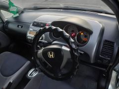 Фото авто Honda Fit