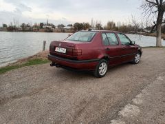 Фото авто Volkswagen Vento