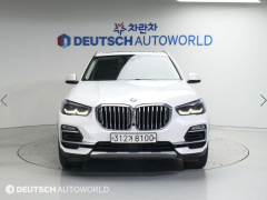 Photo of the vehicle BMW X5