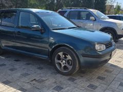 Сүрөт унаа Volkswagen Golf