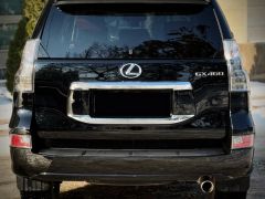 Photo of the vehicle Lexus GX