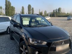 Сүрөт унаа Mitsubishi Outlander