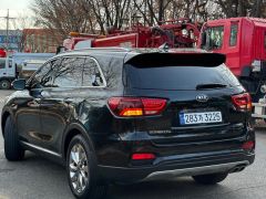 Сүрөт унаа Kia Sorento