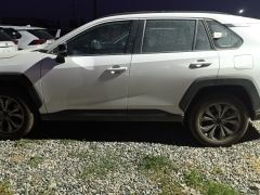 Сүрөт унаа Toyota RAV4