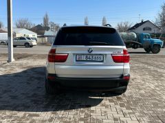 Photo of the vehicle BMW X5