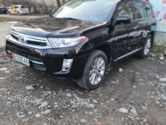 Фото авто Toyota Highlander