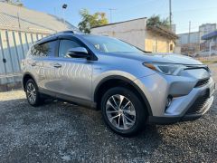 Сүрөт унаа Toyota RAV4