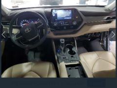 Фото авто Toyota Highlander