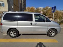 Сүрөт унаа Hyundai Starex (H-1)