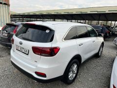 Сүрөт унаа Kia Sorento