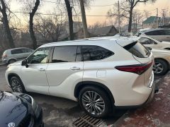 Сүрөт унаа Toyota Highlander