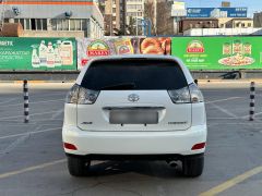 Сүрөт унаа Toyota Harrier