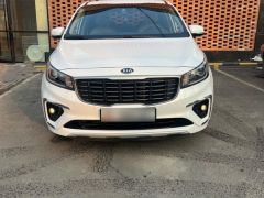 Фото авто Kia Carnival