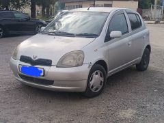 Сүрөт унаа Toyota Vitz