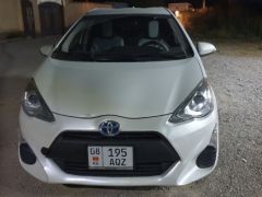 Фото авто Toyota Prius c