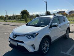 Сүрөт унаа Toyota RAV4