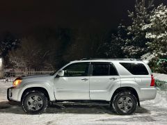 Photo of the vehicle Toyota 4Runner