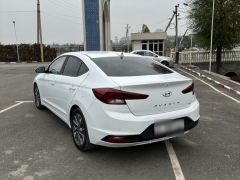 Сүрөт унаа Hyundai Avante