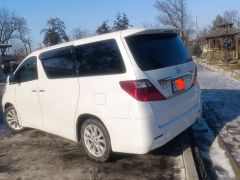 Фото авто Toyota Alphard