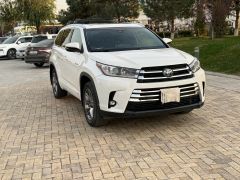 Сүрөт унаа Toyota Highlander