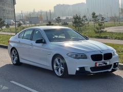 Photo of the vehicle BMW 5 Series