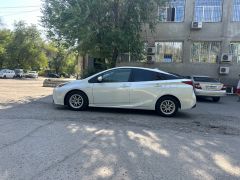 Сүрөт унаа Toyota Prius