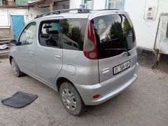 Сүрөт унаа Toyota Yaris Verso