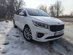 Фото авто Kia Carnival