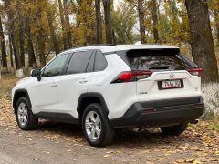 Фото авто Toyota RAV4