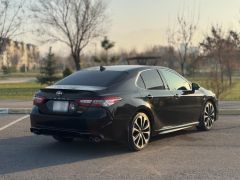 Сүрөт унаа Toyota Camry