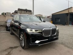 Фото авто BMW X7