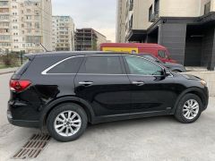 Photo of the vehicle Kia Sorento